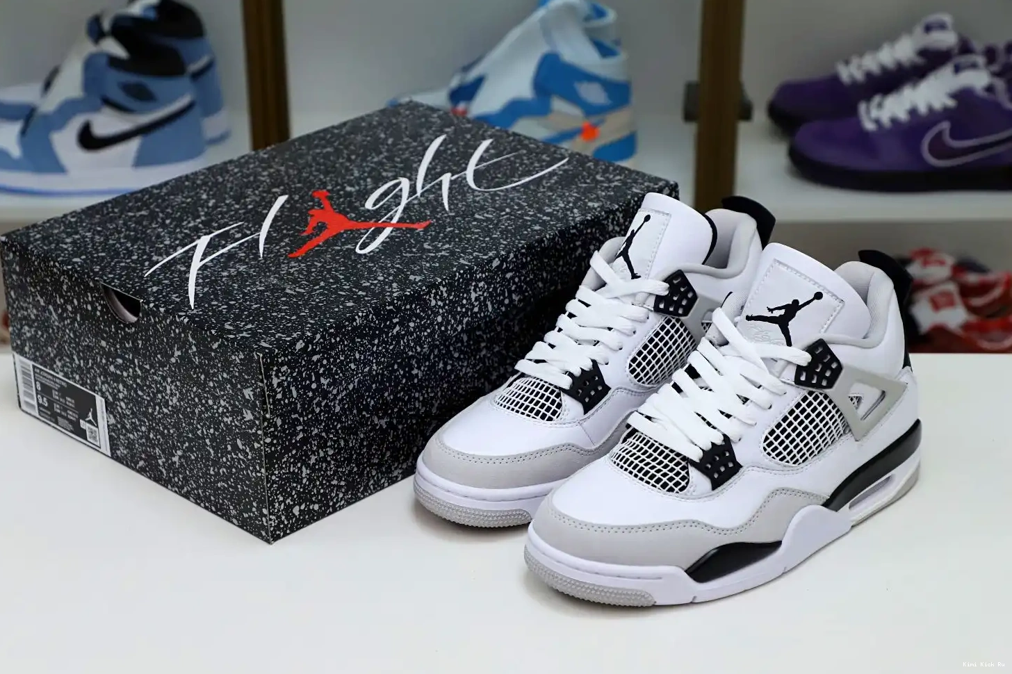 Kimikick 4 AIR JORDAN BLACK MILITARY 0606